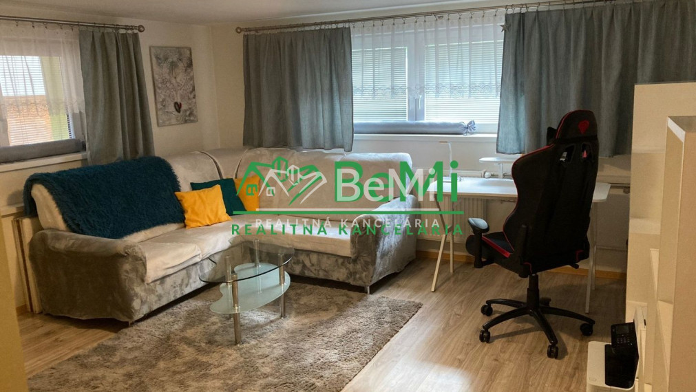 Predaj: Dom,280m2,Stankovany, okres RBK, 898m2(102-12-PEMOE)