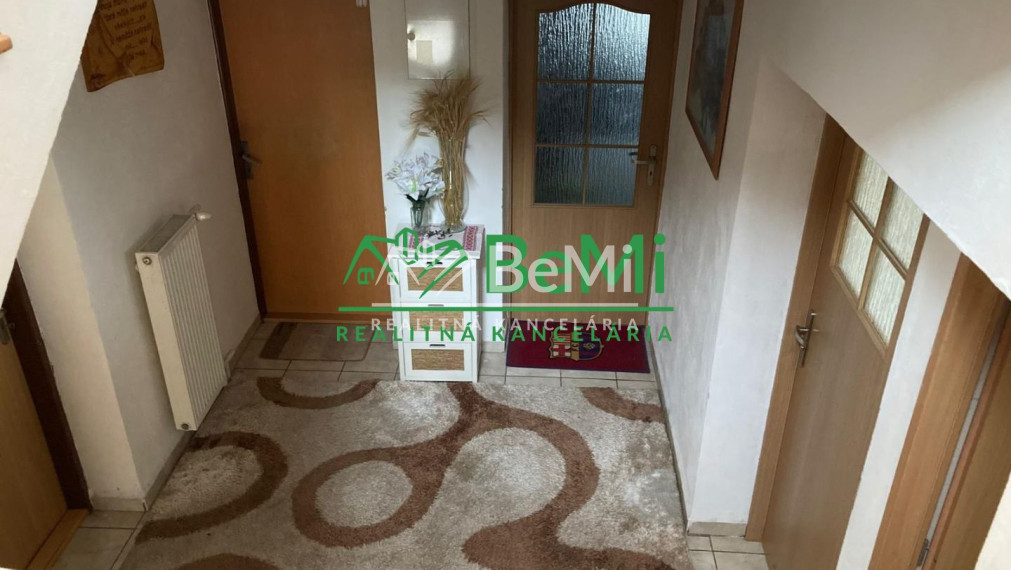 Predaj: Dom,280m2,Stankovany, okres RBK, 898m2(102-12-PEMOE)
