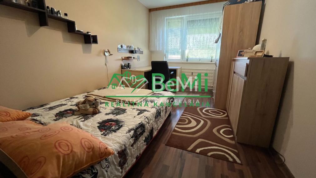 Predaj  4 izbový byt  - Kalná nad Hronom (035-114-MIJK)