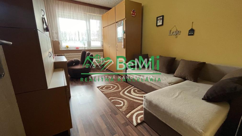 Predaj  4 izbový byt  - Kalná nad Hronom (035-114-MIJK)