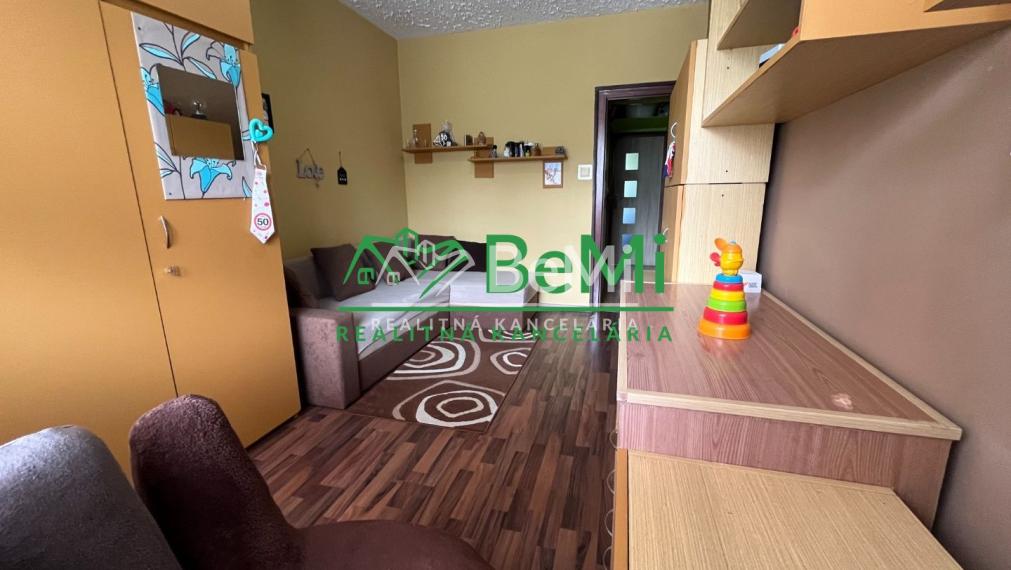 Predaj  4 izbový byt  - Kalná nad Hronom (035-114-MIJK)