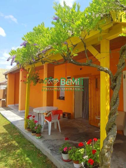 Predaj, rodinný dom, chalupa - Šahy (031-12-PEKR)