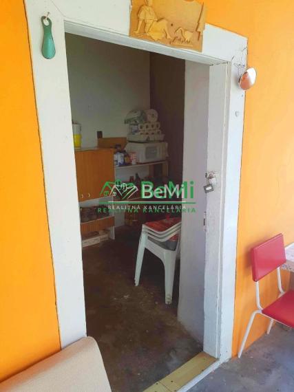 Predaj, rodinný dom, chalupa - Šahy (031-12-PEKR)