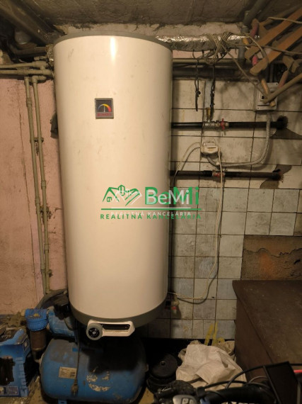 Dom Klokočov, okres Čadca 1876m2  117-12-PEMOaE