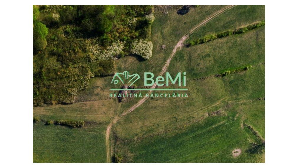 POZEMOK pre váš dom...1077 m2...Horné Hámre (131-14-DAR)