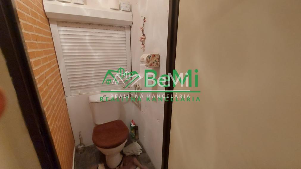 Predaj 2 izbový byt  Nitra, Párovská ul. (194-112-ERF)