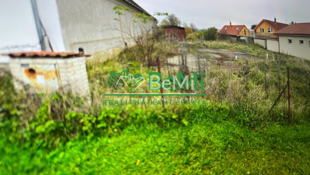 Predaj stavebný pozemok -  Levice časť Kalinčiakovo  ( 050-14-MIJK)