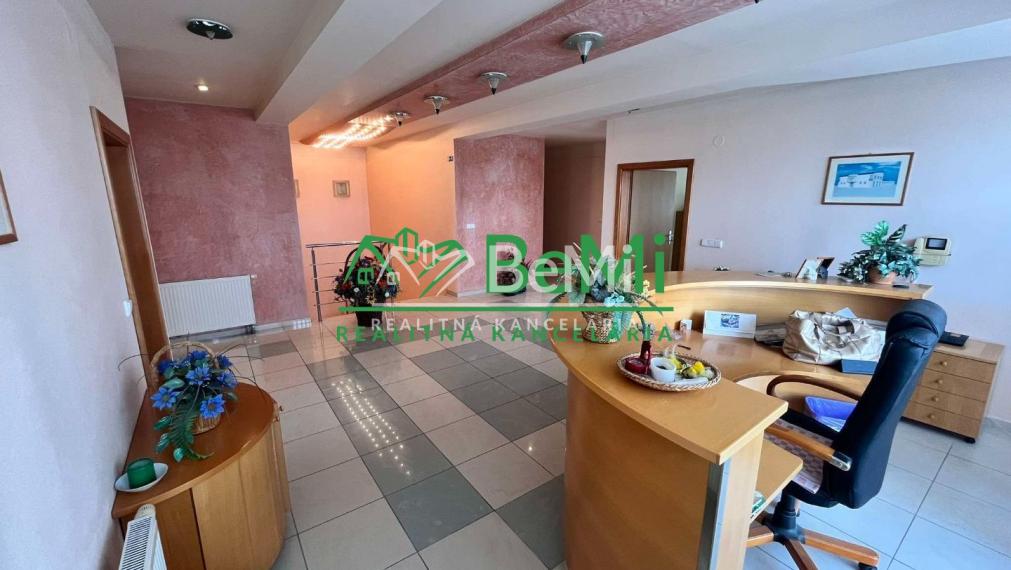 Prenájom výrobnej haly so skladom v Partizánskom 002-28-ANPEa