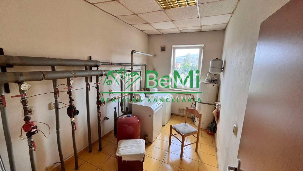 Prenájom výrobnej haly so skladom v Partizánskom 002-28-ANPEa