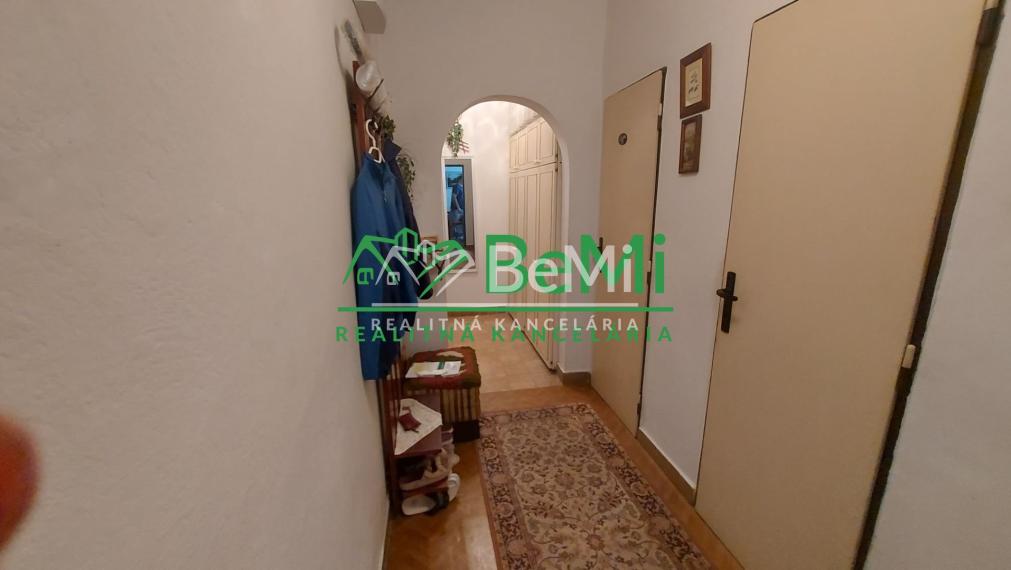 Predaj 2 izbový byt  Nitra, Párovská ul. (194-112-ERF)