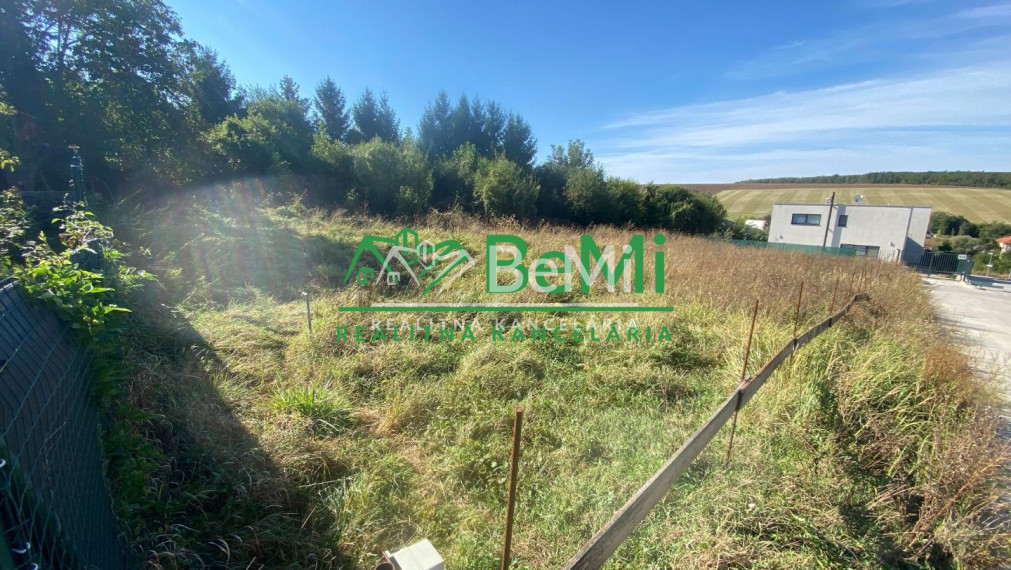 Nitra Šúdol pozemok 1 077 m2 ID 508-14-MIGa