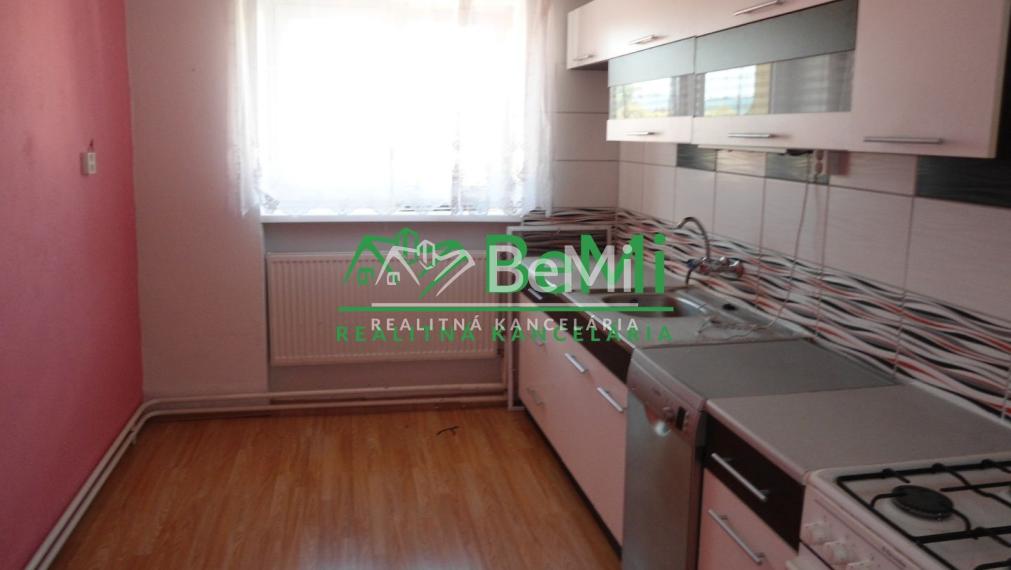 NR - 2 izbový byt, časť Dolné Krškany - Novozámocká ul.