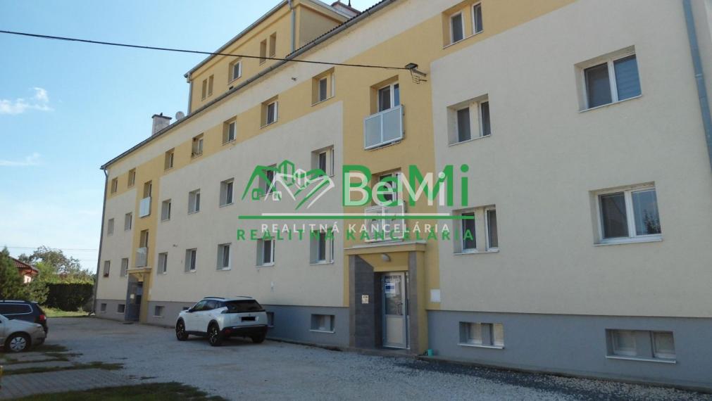 NR - 2 izbový byt, časť Dolné Krškany - Novozámocká ul.