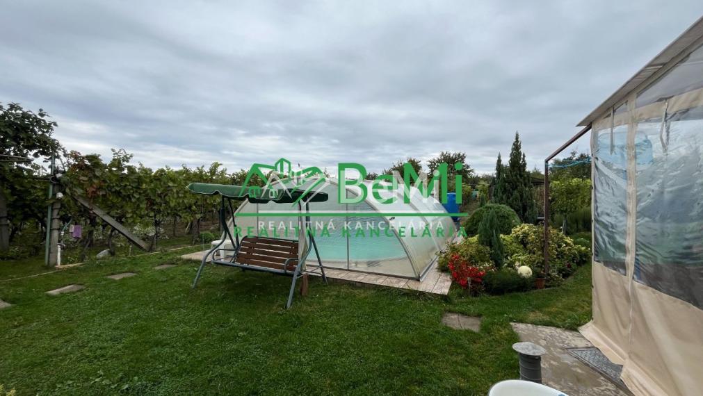 Predaj   chalupa rekreačný dom s vinicou Levice (054-13-MIJK)