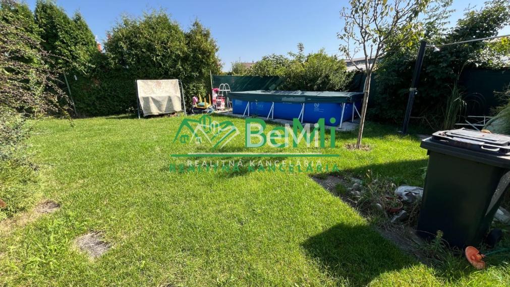 Predaj  chalupa, rekreačný dom so záhradou -  Levice (055-13-MIJK)