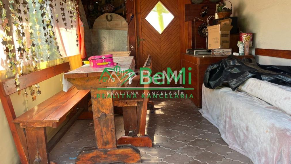 Predaj  chalupa, rekreačný dom so záhradou -  Levice (055-13-MIJK)