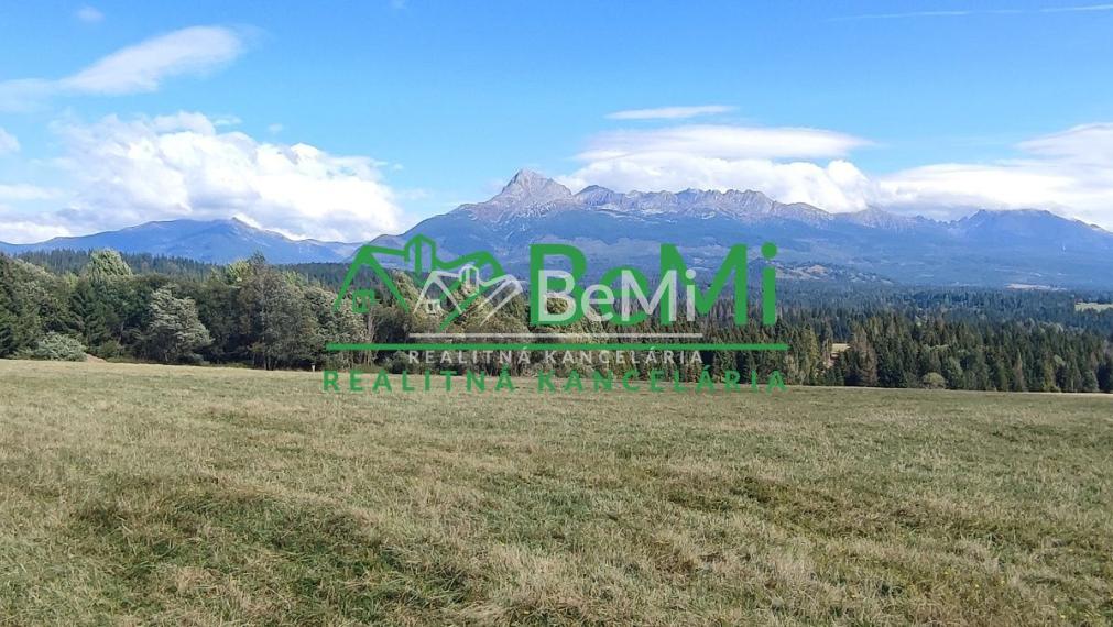 Pozemok s krásnym výhľadom na Kriváň ID: 055-14-STKE