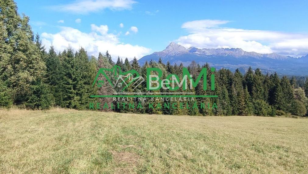 Pozemok s krásnym výhľadom na Kriváň ID: 055-14-STKE