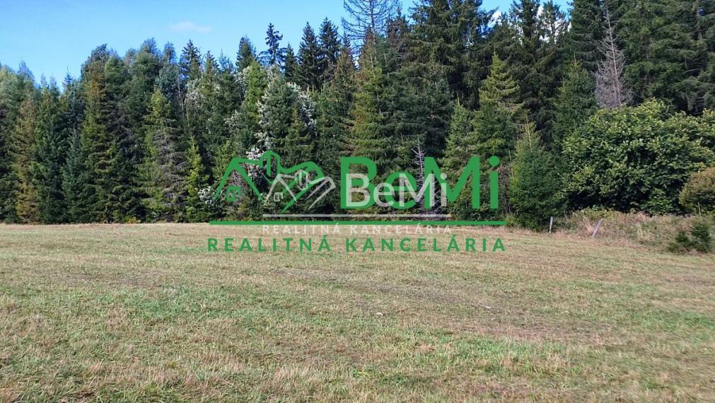 Pozemok s krásnym výhľadom na Kriváň ID: 055-14-STKE