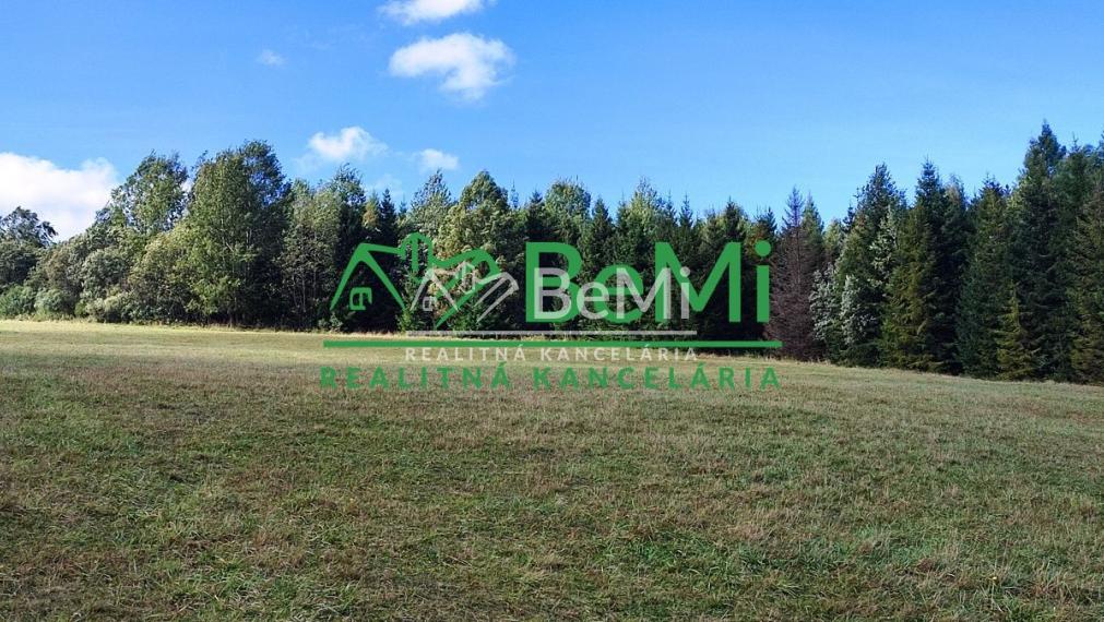 Pozemok s krásnym výhľadom na Kriváň ID: 055-14-STKE