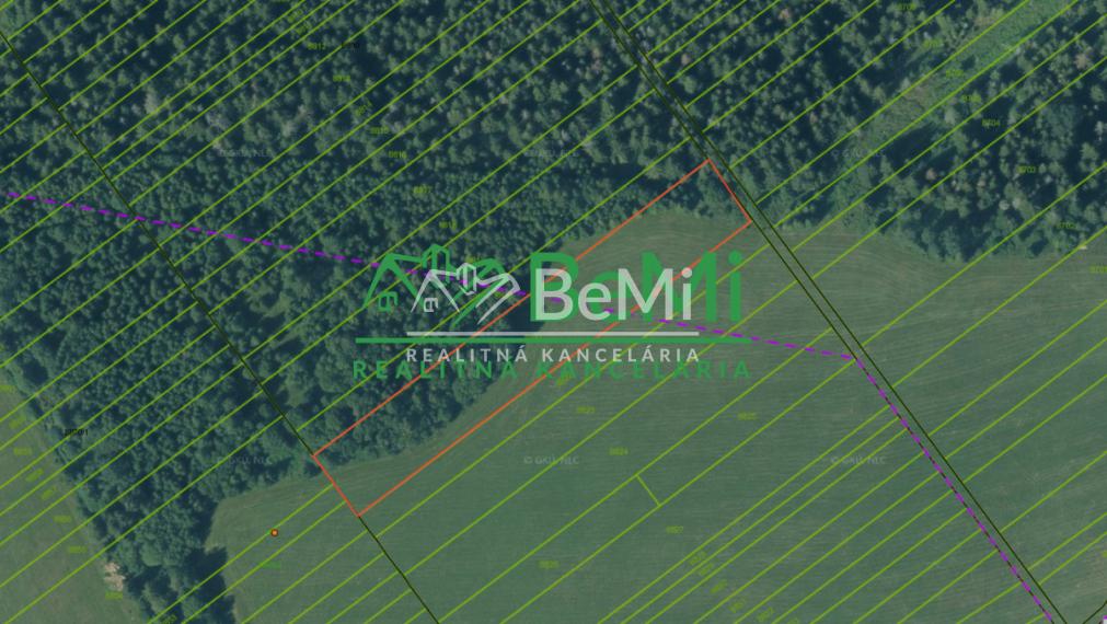 Pozemok s krásnym výhľadom na Kriváň ID: 055-14-STKE