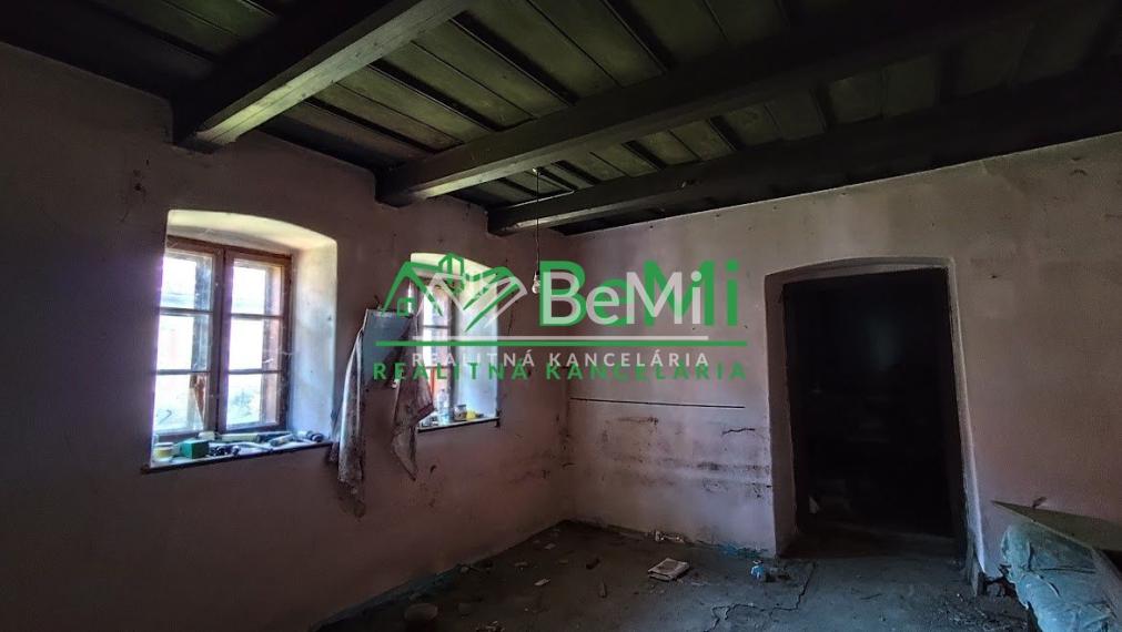 Predaj vidieckeho domu -  Čajkov (004-12-MIVY)