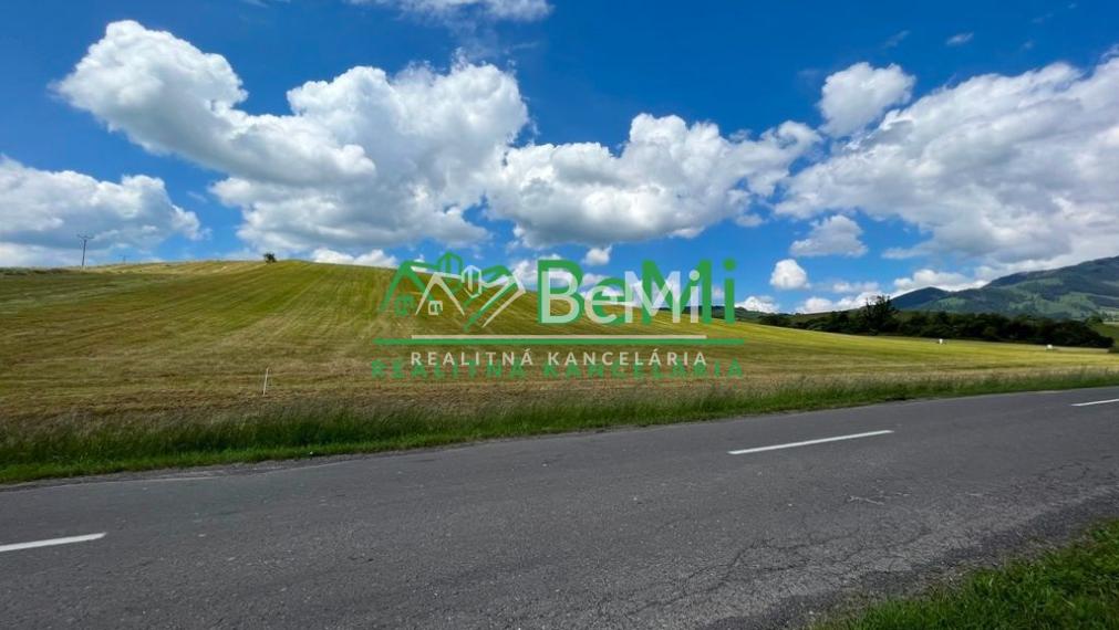 Pozemok na výstavbu 8 domov na Liptove ID: 058-14-STK