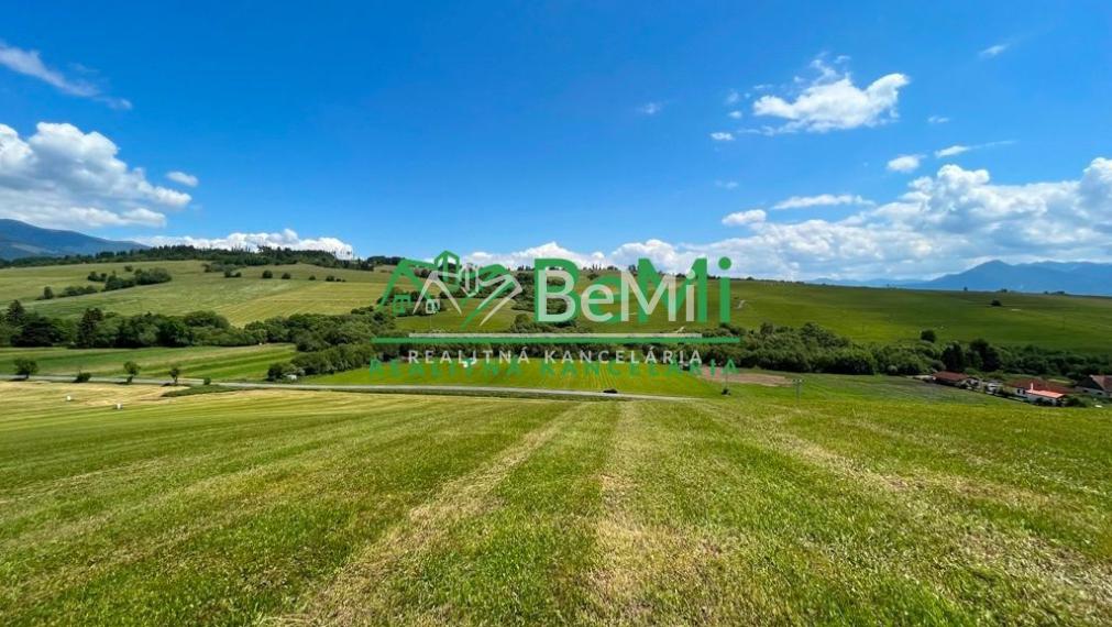 Pozemok na výstavbu 8 domov na Liptove ID: 058-14-STK