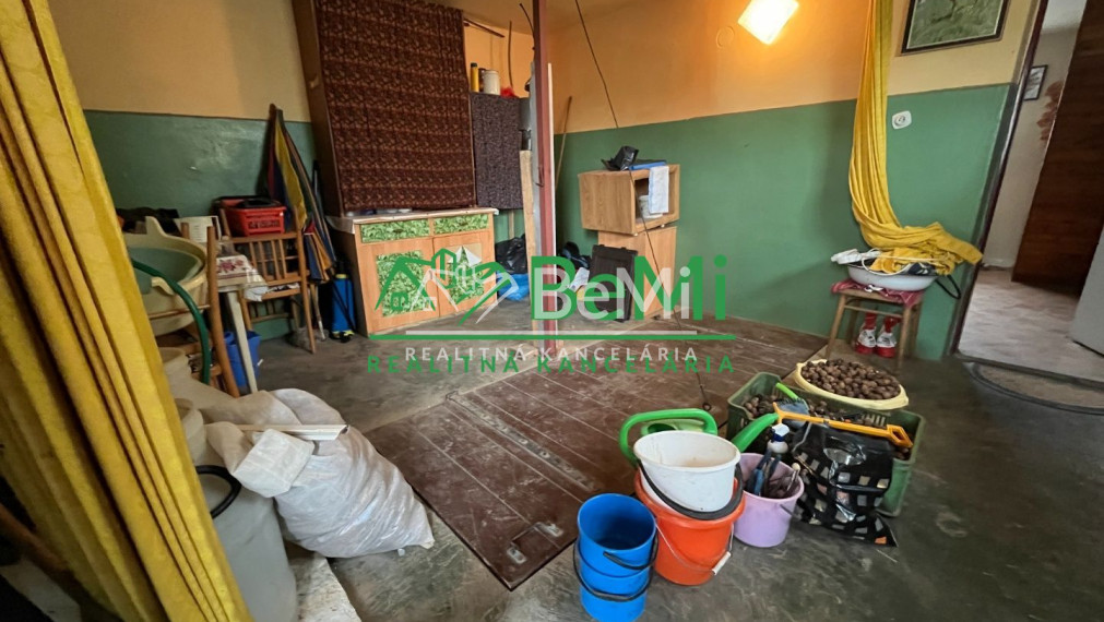 Predaj chalupa so záhradou /ZNÍŽENÁ CENA/- Mýtne Ludany (056-13-MIJKa)