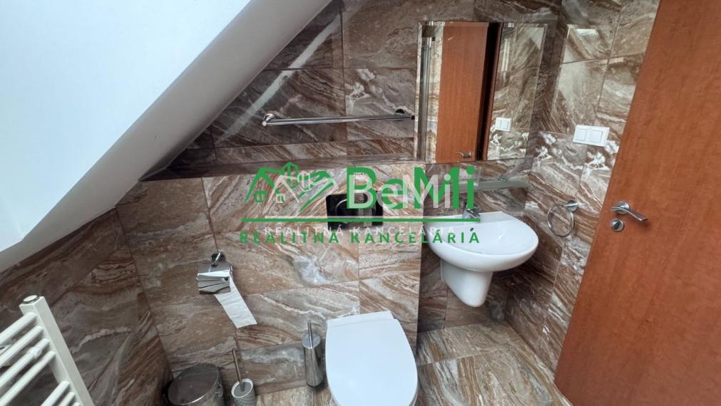 Investícia s budúcnosťou: Penzión s reštauráciou na predaj                               (034-18-DABA)