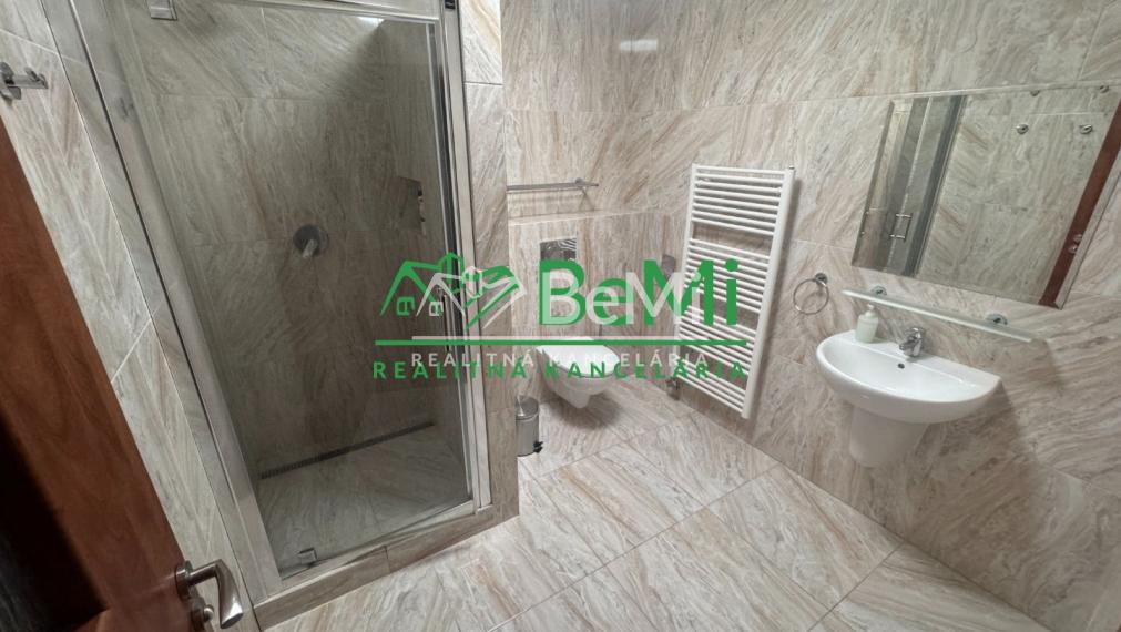 Investícia s budúcnosťou: Penzión s reštauráciou na predaj                               (034-18-DABA)