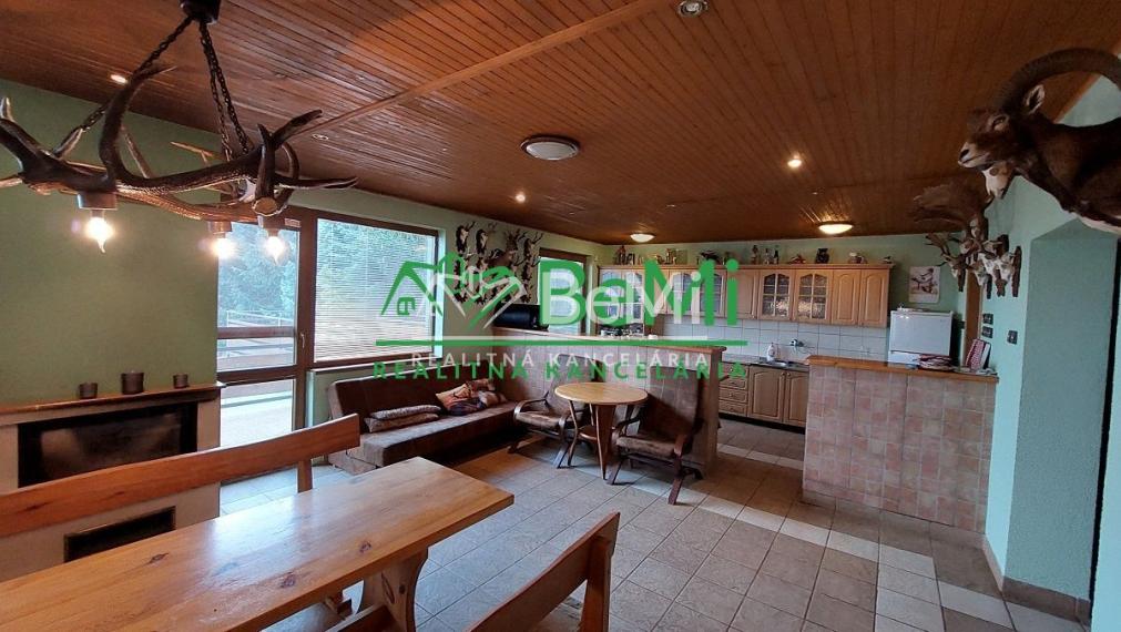 Predaj - Strelnica s poľovníckou chatou v okrese Hlohovec