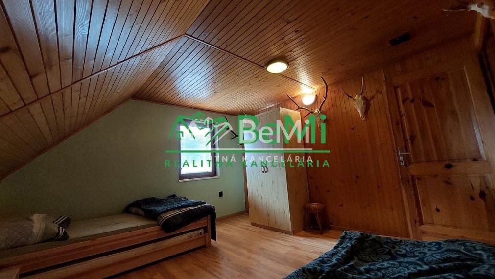 Predaj - Strelnica s poľovníckou chatou v okrese Hlohovec