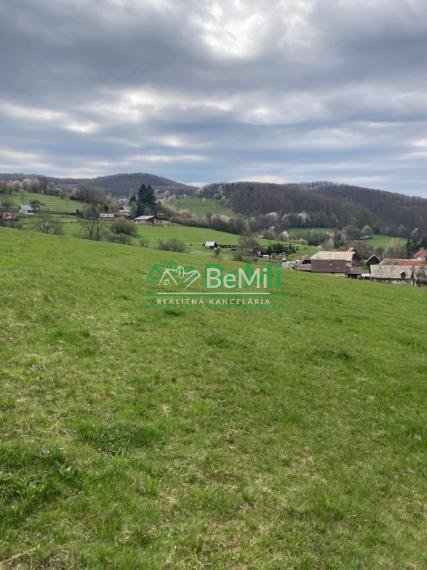 Pozemky s krásnym výhľadom, Michalková