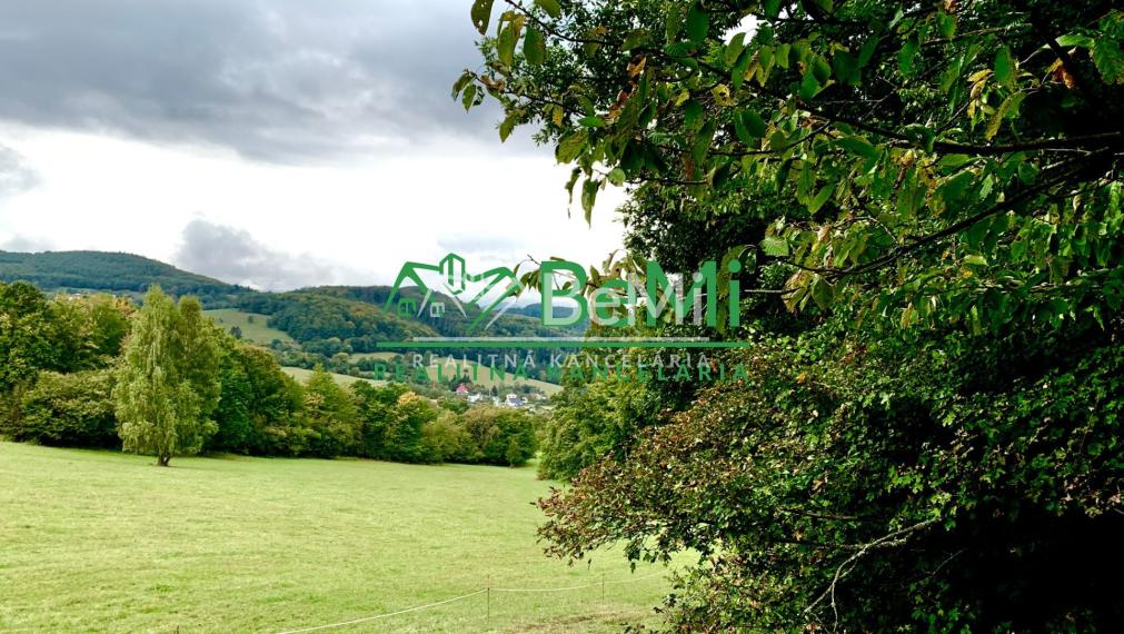 Pozemky s krásnym výhľadom, Michalková