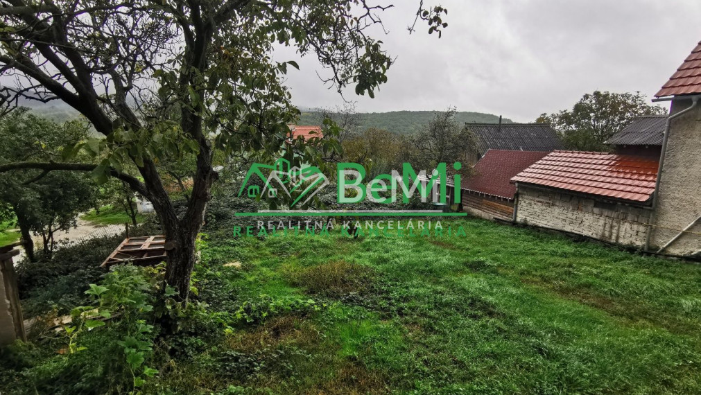 Predaj rodinného domu v obci Seč-Nitrianske Rudno 007-12-ZUPIa