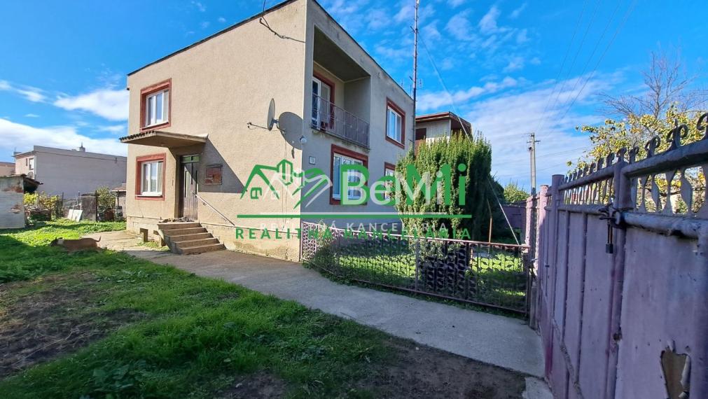 Rodinný dom 5 izb. - 480m2, zachovalý pôvodný stav, Neded ID 002-12-EVBA