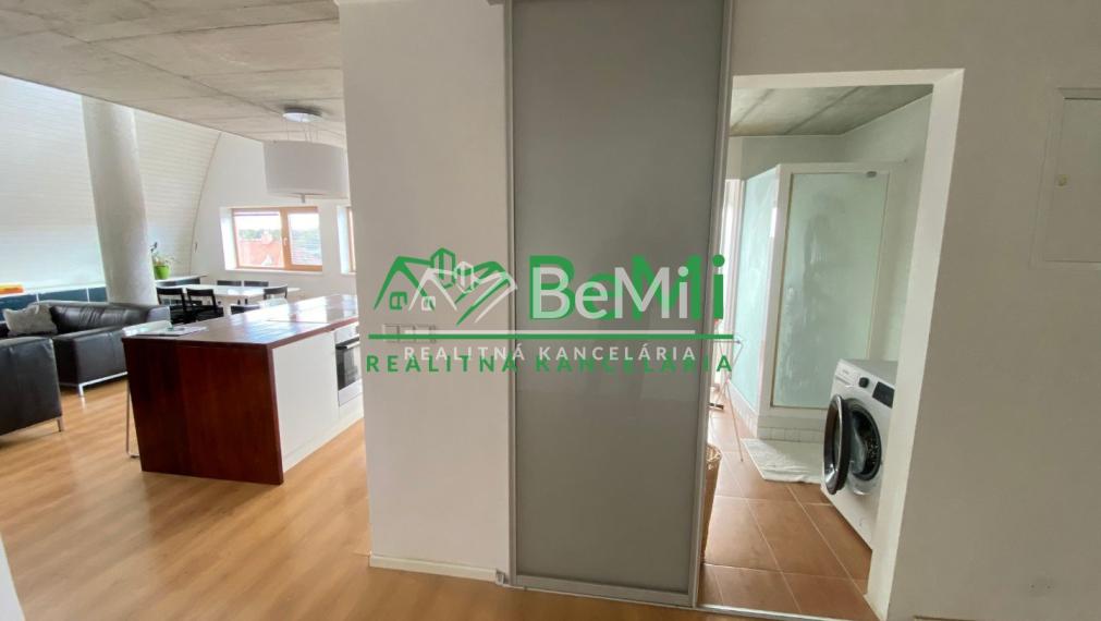 3izbový byt mezonet 151,59 m2 Nitra TRIANGOLO ID 521-113-MIG