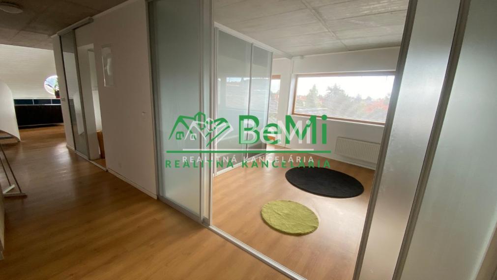 3izbový byt mezonet 151,59 m2 Nitra TRIANGOLO ID 521-113-MIG