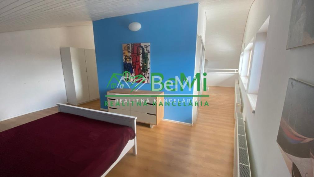 3izbový byt mezonet 151,59 m2 Nitra TRIANGOLO ID 522-213-MIG