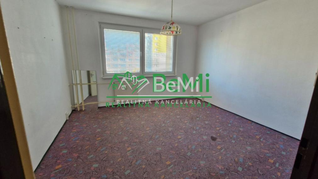 Ponúkame 3 izbový byt s krásnym výhľadom v tichom prostredí