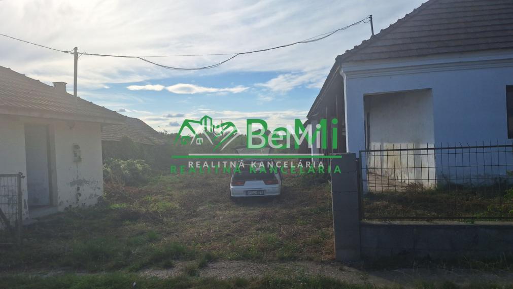 Dom v obci Méra /okres Encs/ 12 700,-Eur  - NA PREDAJ