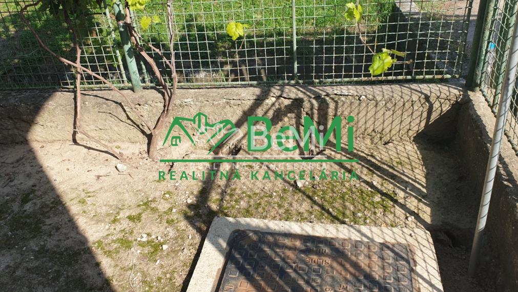 Rodinný DOM  so záhradou...573m2... Vinodol (155-12-DARE)