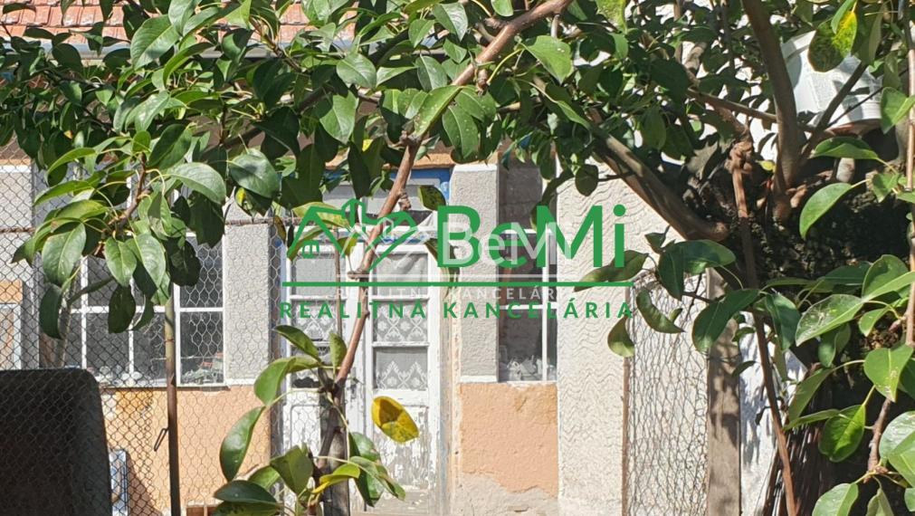 Rodinný DOM  so záhradou...573m2... Vinodol (155-12-DARE)