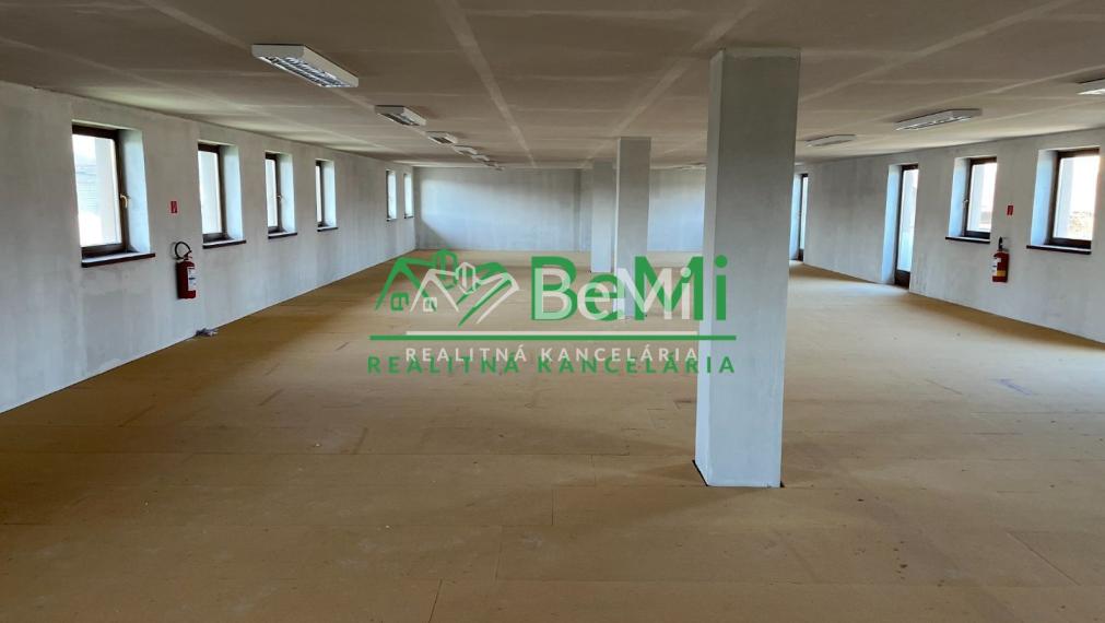 Prenájom skladu Dvorany nad Nitrou 100-27-ROCH