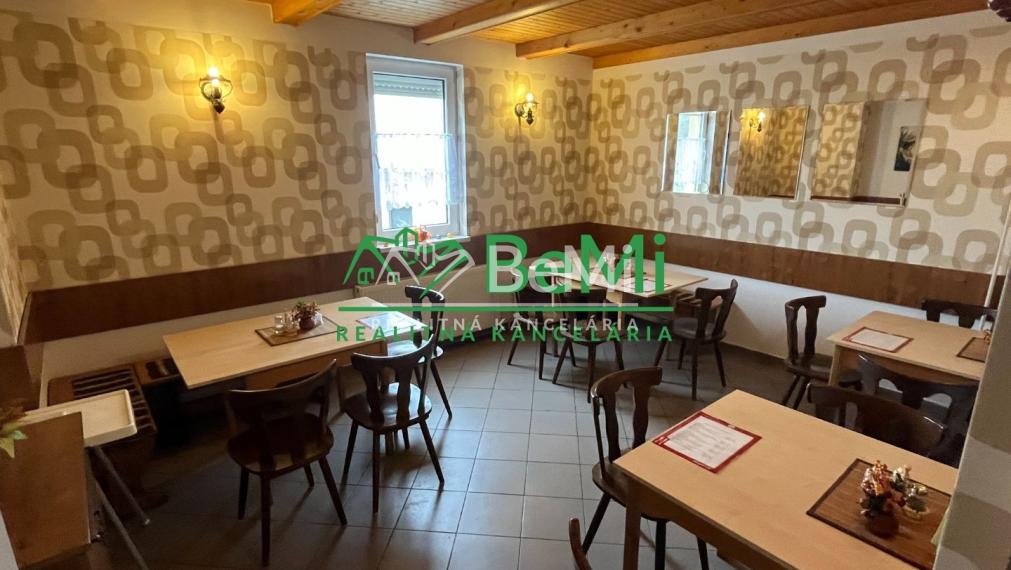 Na predaj rodinný penzión Veľké Uherce 102-18-ROCHE