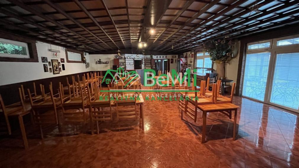 Na predaj rodinný penzión Veľké Uherce 102-18-ROCHE