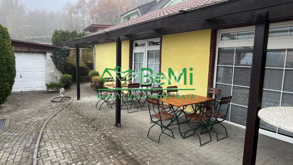 Na predaj rodinný penzión Veľké Uherce 102-18-ROCHE