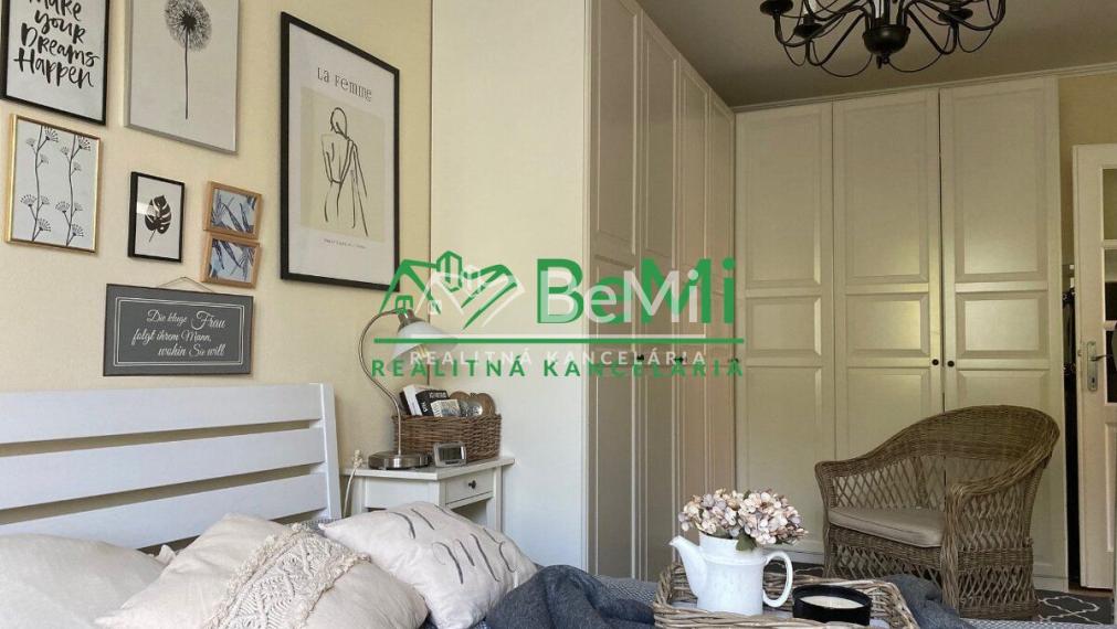 Rodinný dom na skvelej adrese Nitra Chrenová ID 532-12-MIG