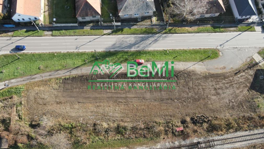 PREDAJ - STAVEBNÝ POZEMOK TESÁRSKE MLYŇANY ID 002-14-FIJA